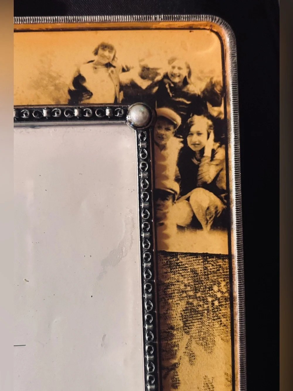 NWOT Vintage Home Collection “Friends” 6×4 Photo Frame — Sepia Collage, Ornate